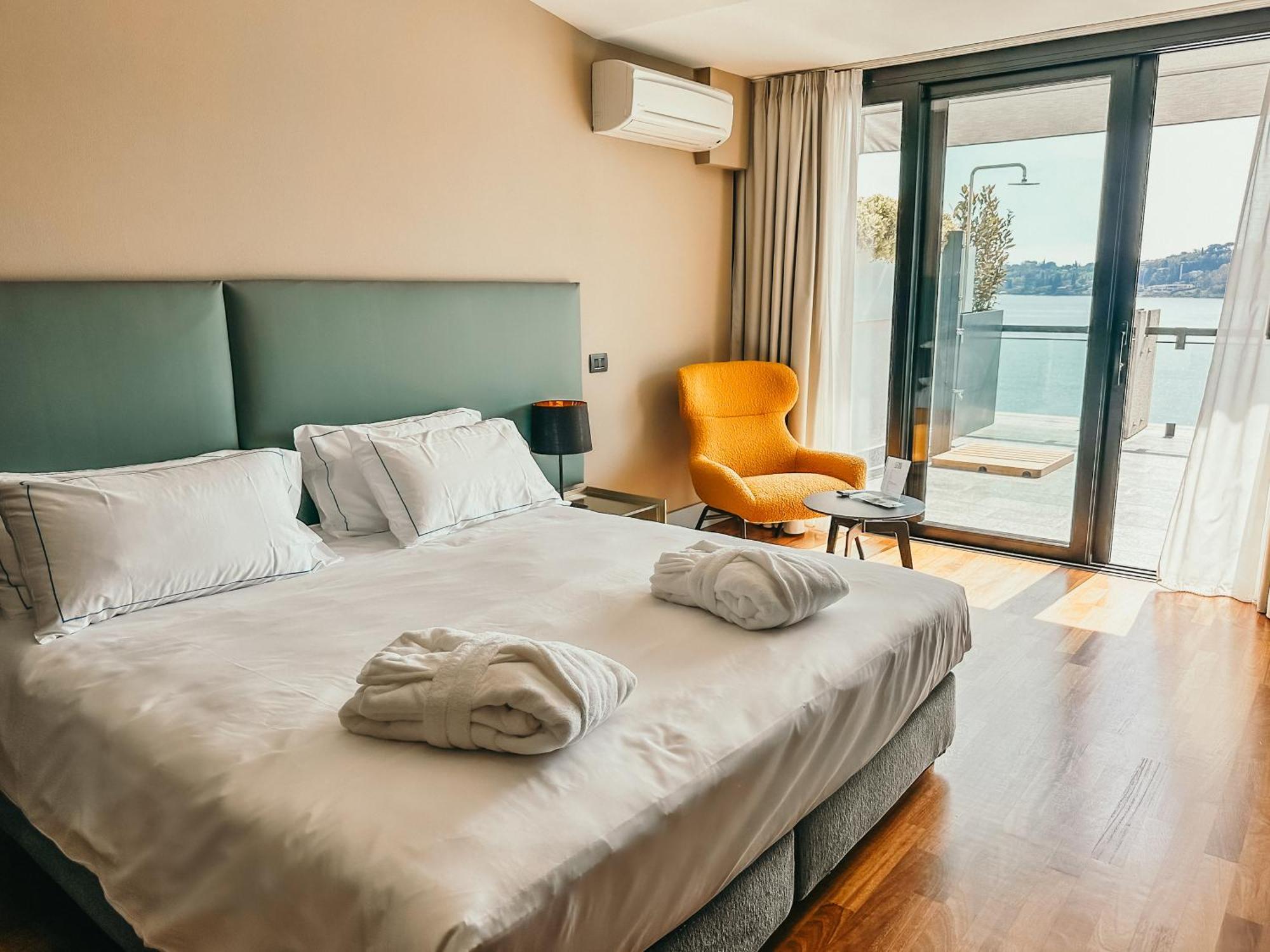 Hotel Salo Du Parc Екстериор снимка