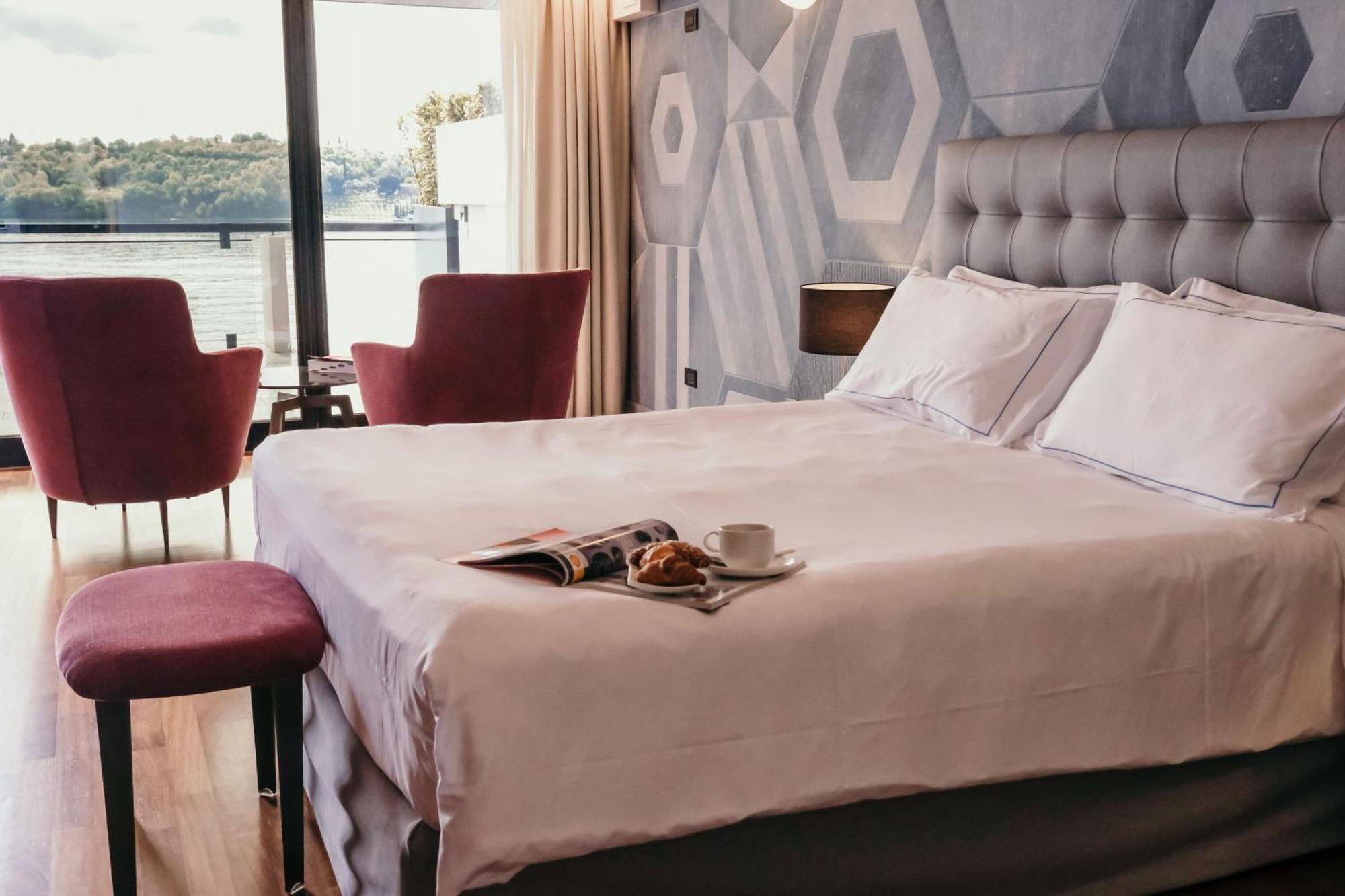 Hotel Salo Du Parc Екстериор снимка